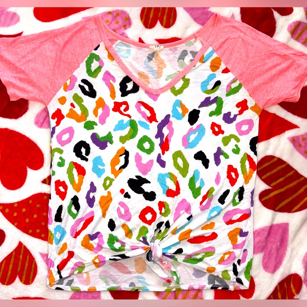 Cheetah Blouse - Picture 1 of 3